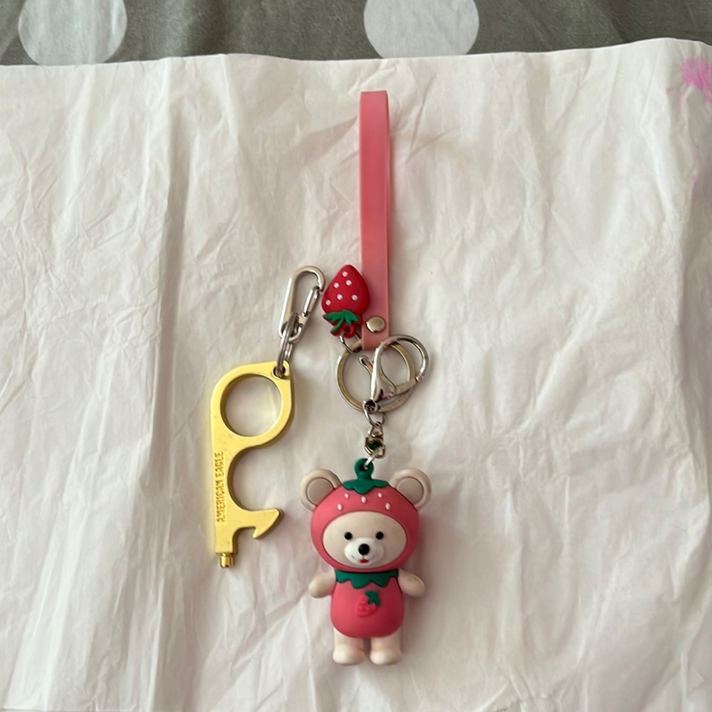 Bundle of 2 keychains pre love